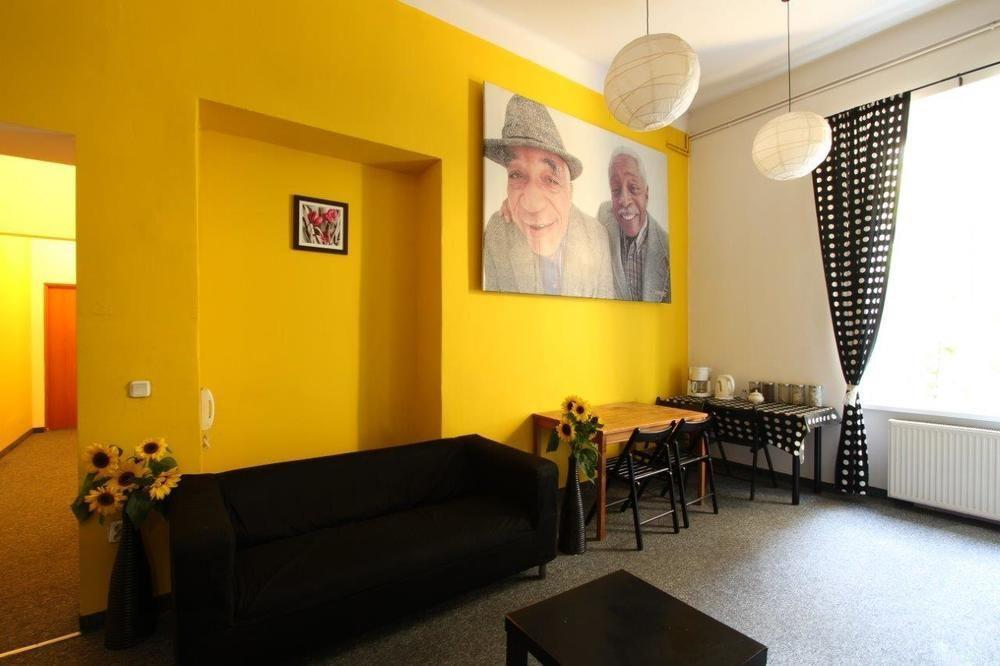 Hostel Yellow คราคูฟ ภายนอก รูปภาพ